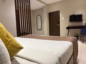 Surendra Landmark By Spree Hotels Bhopal