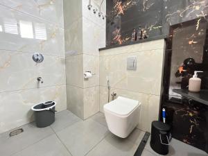 MYS - Sage Haus 301 AC 3BHK, TT Table, Foosball
