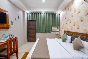 FabHotel Apsara