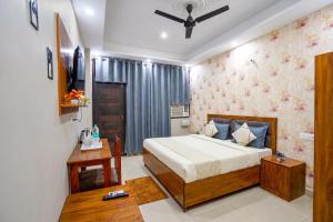 FabHotel Apsara