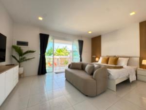 Luxury Pool Villa Near Rawai & Promthep Cape