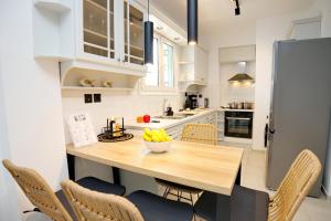 Nisaki Apartment Aroura Homes
