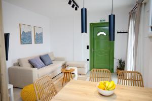 Nisaki Apartment Aroura Homes
