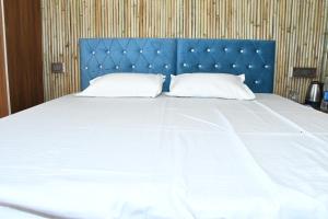 Nandan Delight Guesthouse and Restro