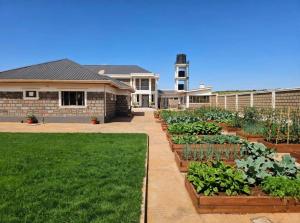 Esouthlands 9BR Villa- 11 Beds in Eldoret