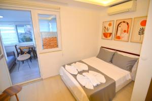 Myykonutt Apart & Suites