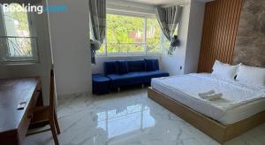 Khách sạn Vui