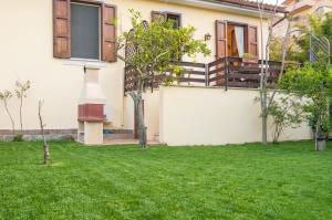 Spacious house in Lido di Noto with terrace and garden