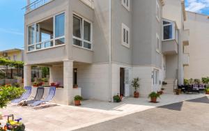 Elegant Apartment in Dubrovnik with 40 m² Terrace