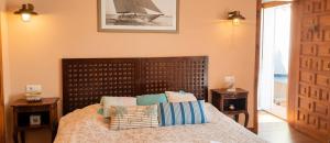 Exceptional villa on Grand Canal - heated pool