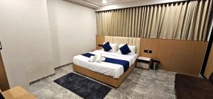 Hotel Earth Orbit