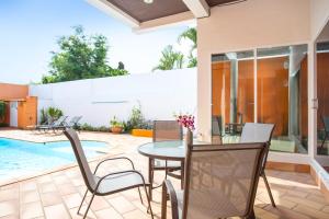 2 Bedrooms Pool Villa Lancelot 2 near Rawai Seafood Market