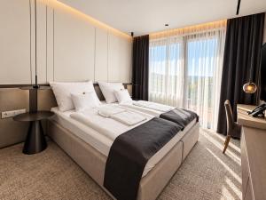 Wabi Hotel - Beauty & Dental Center