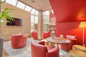 Hotels Campanile Paris Ouest - Nanterre - La Defense : photos des chambres