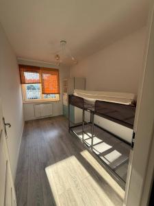 Lumina I Comfy 3-room Apart with Parking & Balcony