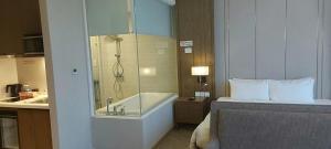 Azzurro Suites Nha Trang Residence by Apple