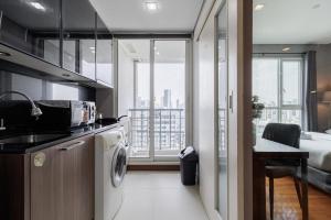 Luxury Condo Center of BKK! Close to Thong Lor BTS