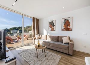 Vollga Big Terrace Penthouse Apartment