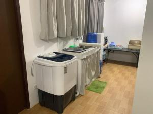 1 BigBR, QueenBed, NearGate, Netfix, Hot&ColdShowr