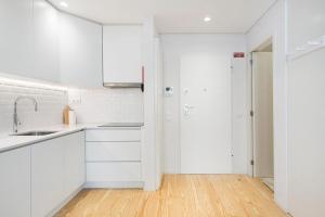 Modern Studio in Porto Center, Ideal City Base