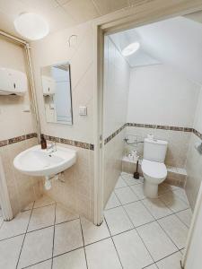 Fantastic-Inn Kraków - KR6 Room A103