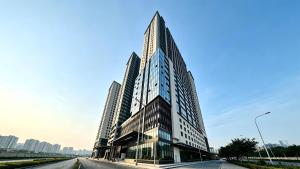 Home Two Hotel at La Vida Pasay