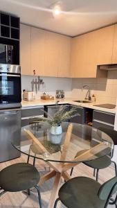 Apartment in Santiago near the Santa Lucía metro station