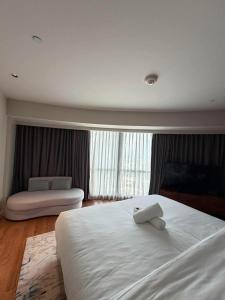 Acqua Luxury Suite by AC