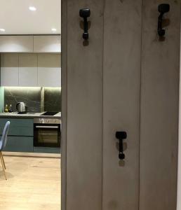 E&R Apartments at Myslym Shyri