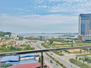 Chi homestay Ha Long