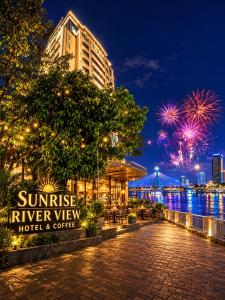 Sunrise Riverview Hotel