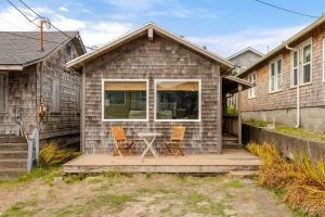 Beach Cabin Getaway