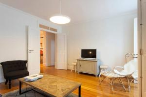 GuestReady - Stunning duplex near Santa Justa Lift