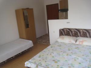 Apartments Circle Olive