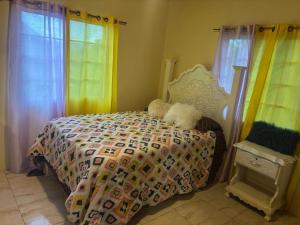 Keishas luxury stays 1 Bedroom King