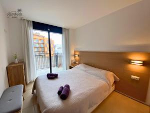 Gala Suite - Modern Apartment with Parking & Pool