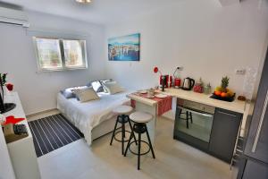 Studio apartment Laganini