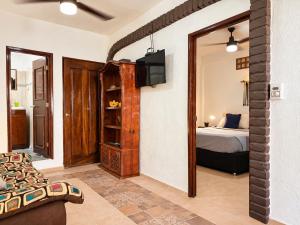 Charming 1BR in Romantic Zone, AC, Great Location