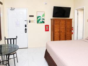 The Vista Inn Studio #3