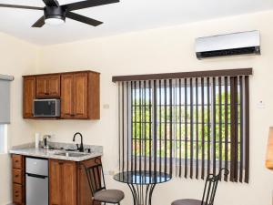 The Vista Inn Studio #3