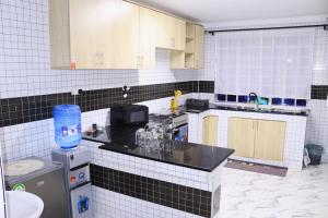 Luxe Ensuite Next to Nakuru National Park, 3 Balconies, Close to CBD