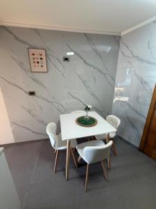 Departamento 1602 Número 2