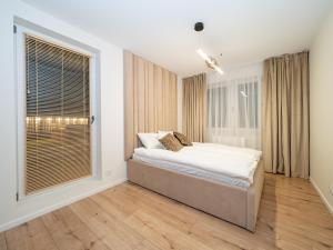 Sky Jagodno Apartament z Jacuzzi