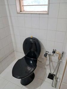 Spacious Room in Heart of Pune, Near Pune Railway Station