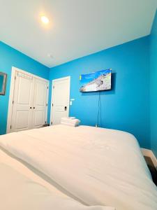 Newark NJ Private Room