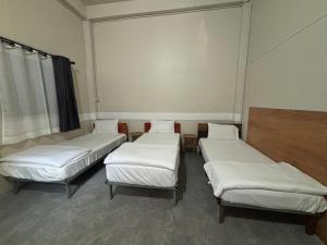Nok Guesthouse & Hostel