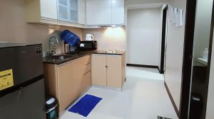 Condo across Manila NAIA T3 Family Room