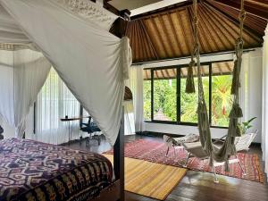 Villa PARVATI Near Ubud Private Gym Copper Tub