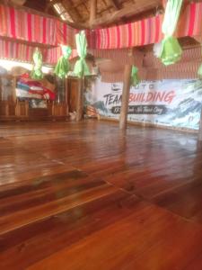 Homestay nhà sàn quán