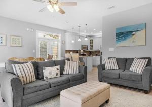 Destin Family Retreat Private Pool and Beach
